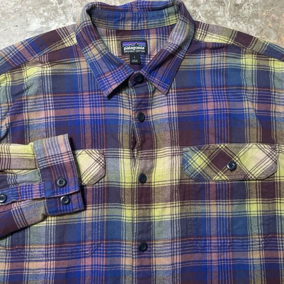 Patagonia Shirt Mens Large Purple Fjord Flannel Long Sleeve Button Outdoor 42400 - Picture 1 of 10